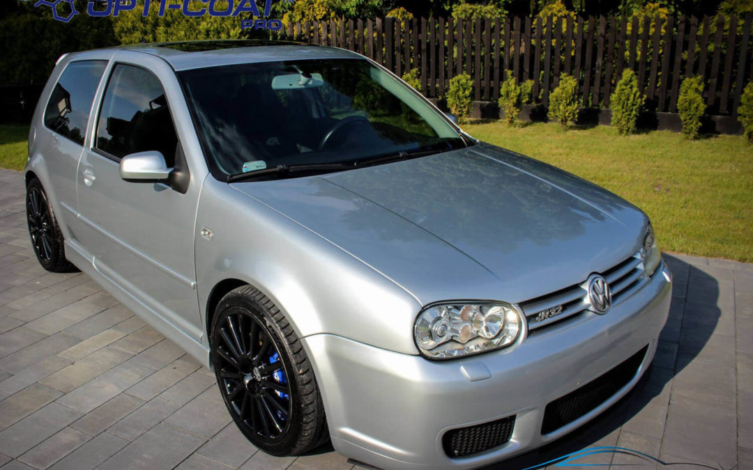 VW Golf IV R32